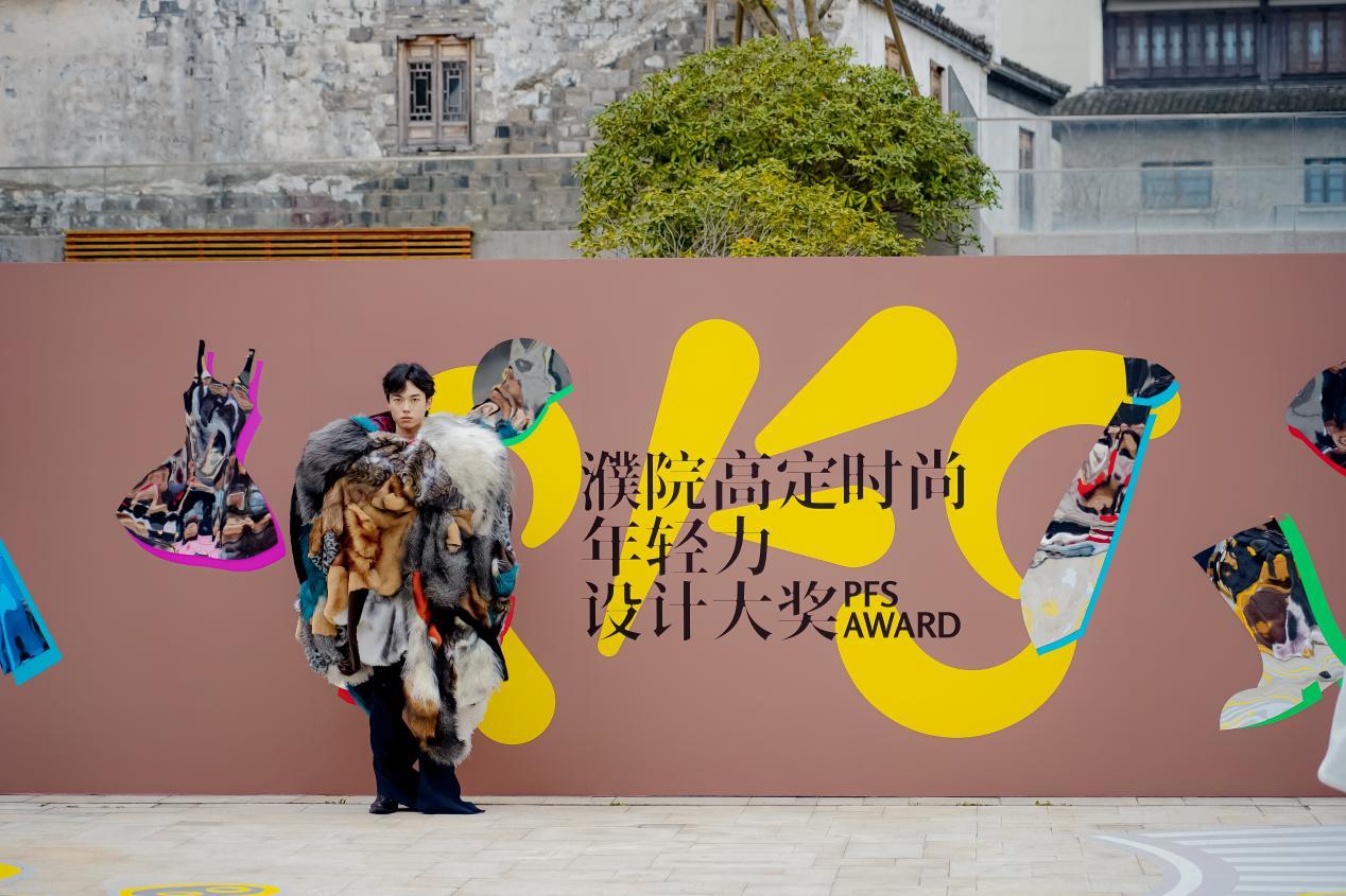 “青竞舞台秀”