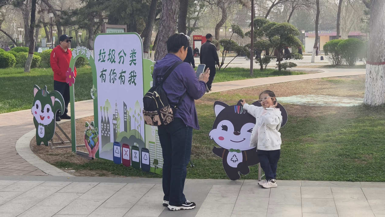 保定：志愿携手主题宣传，推动垃圾分类“好风尚”变为“好习惯”