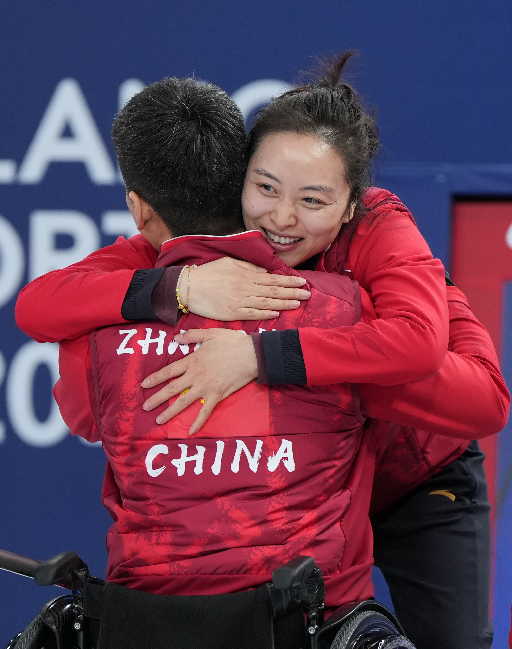 从冬奥选手到残奥教练！岳清爽：希望更多人看到中国残疾人冰雪运动员的力量