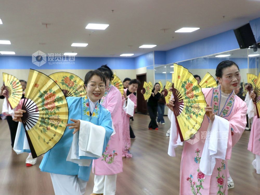 江西分宜:迎接世界戏剧日(图)