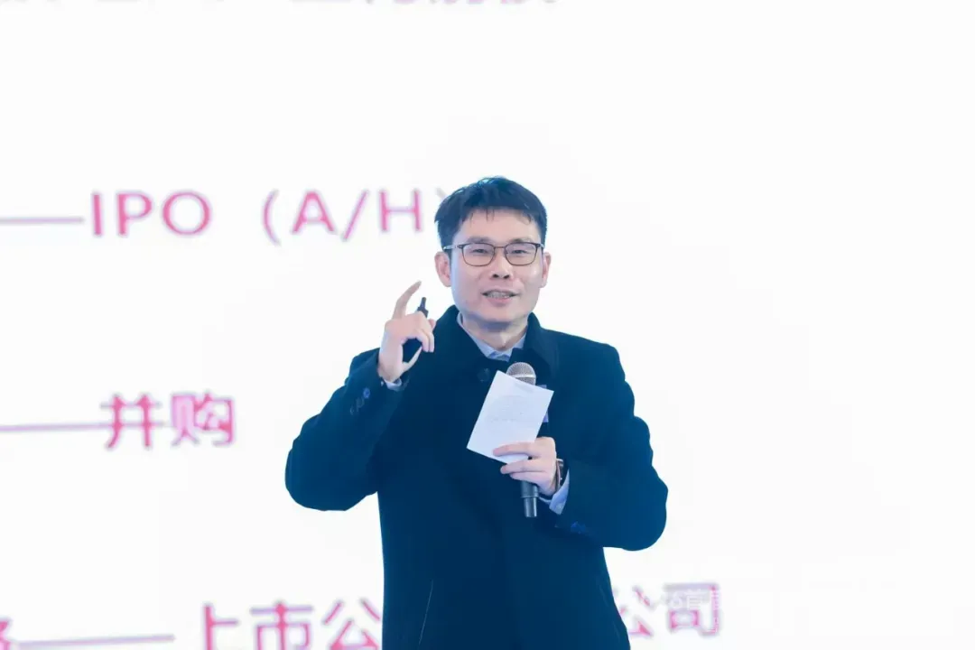 浙商证券（601878）浙商投资董事、浙商证劵首席产业研究官邱世梁