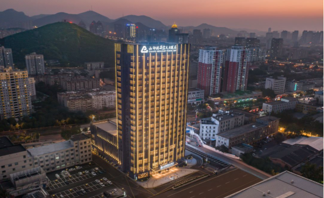 图片来源：山东山印格兰云天大酒店官网