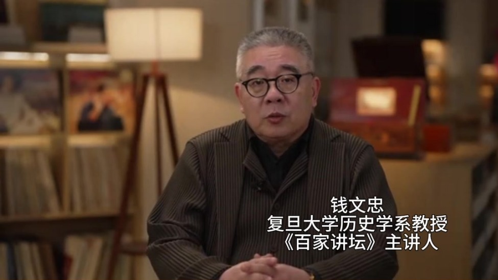 复旦大学教授钱文忠：凤凰卫视的专业、敬业让我感佩不已，受益良多