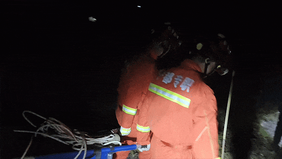 险！赣州一女子上山采蘑菇被困 紧急提醒：千万别做“菇勇者