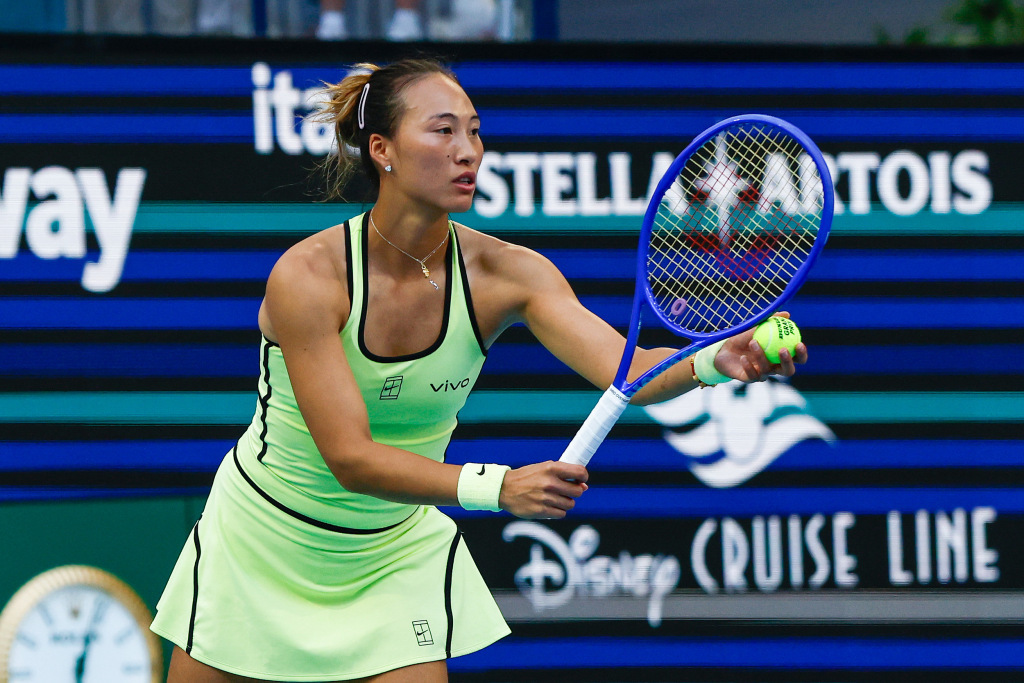 郑钦文的发球状态还需提升