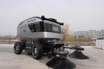 张村河生态公园开启精细化保洁新篇章