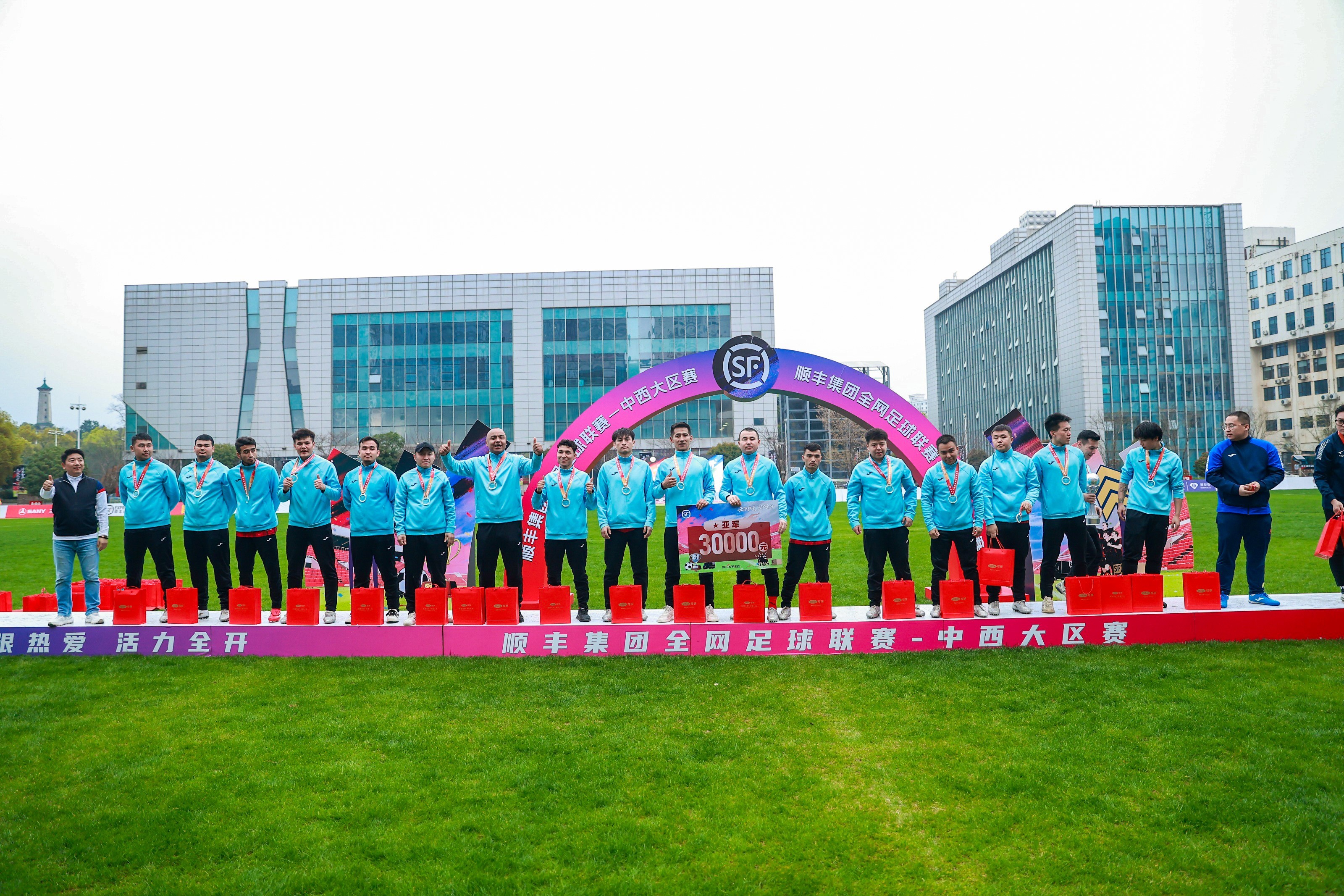 亚军-新疆区驰骋疆湖队