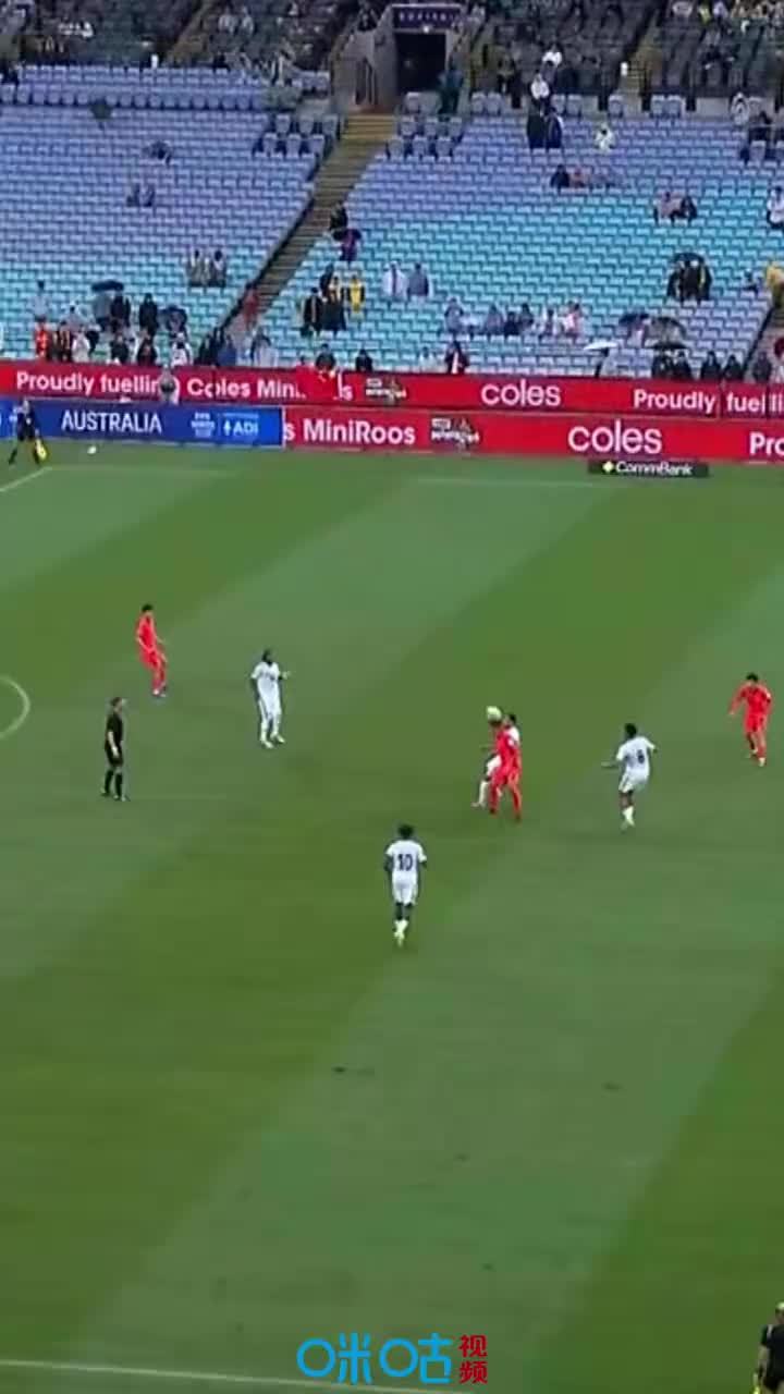 还得是韦少啊！韦世豪破门，国足1-0领先库拉索！#韦世豪 #国足 #中国足球