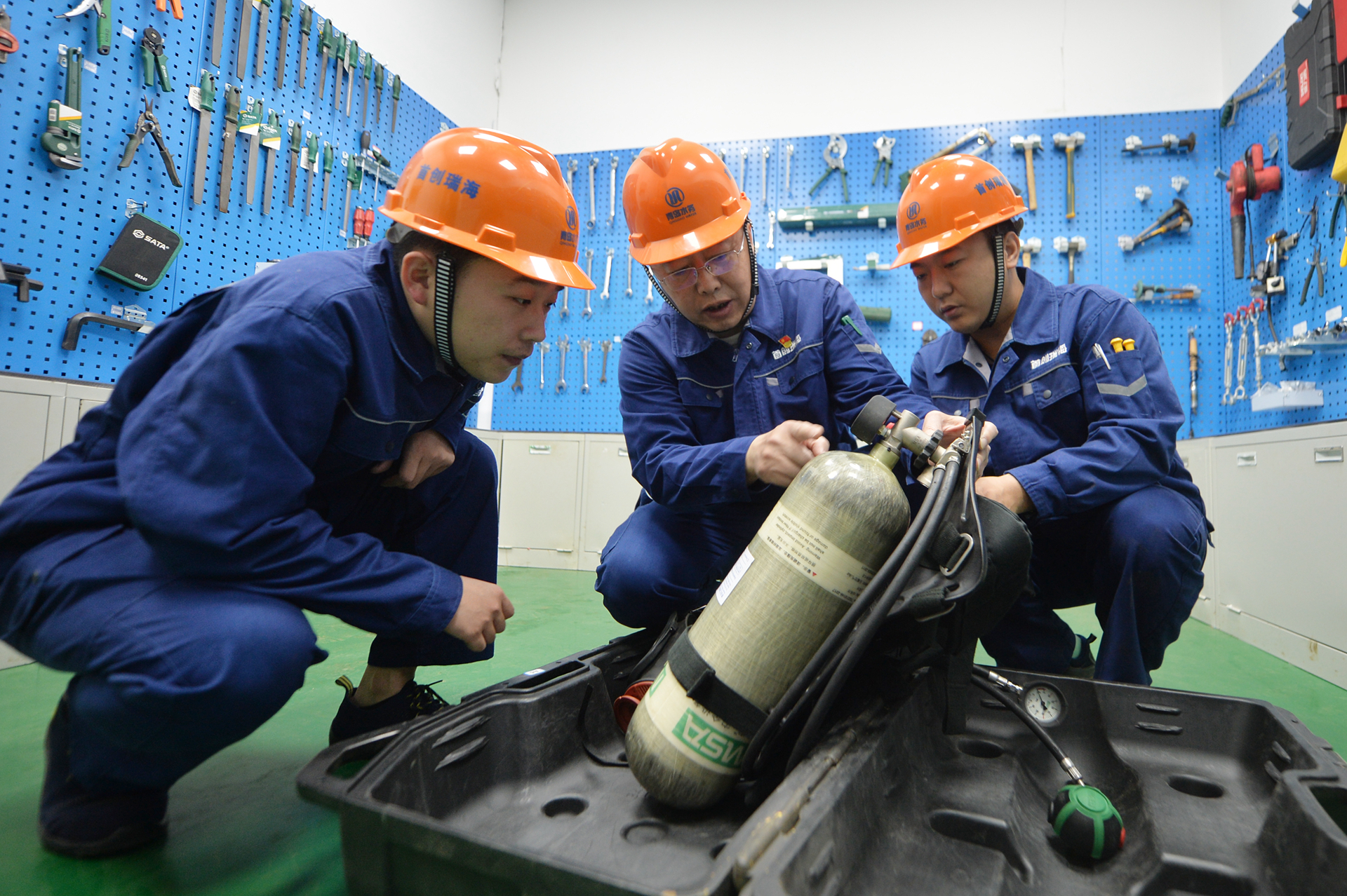 青岛水务集团“党小组+班组”融合建设的创新实践 | 在业务链上建党小组 用心守护每一滴清水