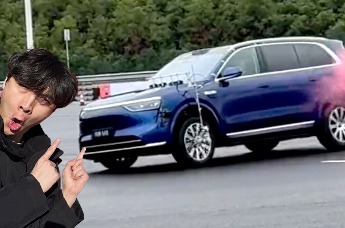 100km/h高速爆胎实测 新M8稳到离谱？