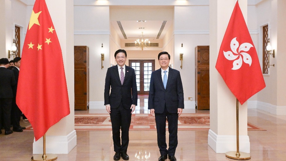 新加坡总理访香港，与李家超会面