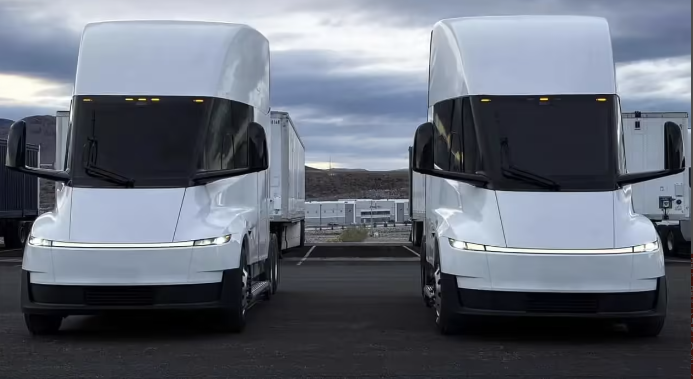 特斯拉高管透露：正为Semi电动卡车研发自动充电系统