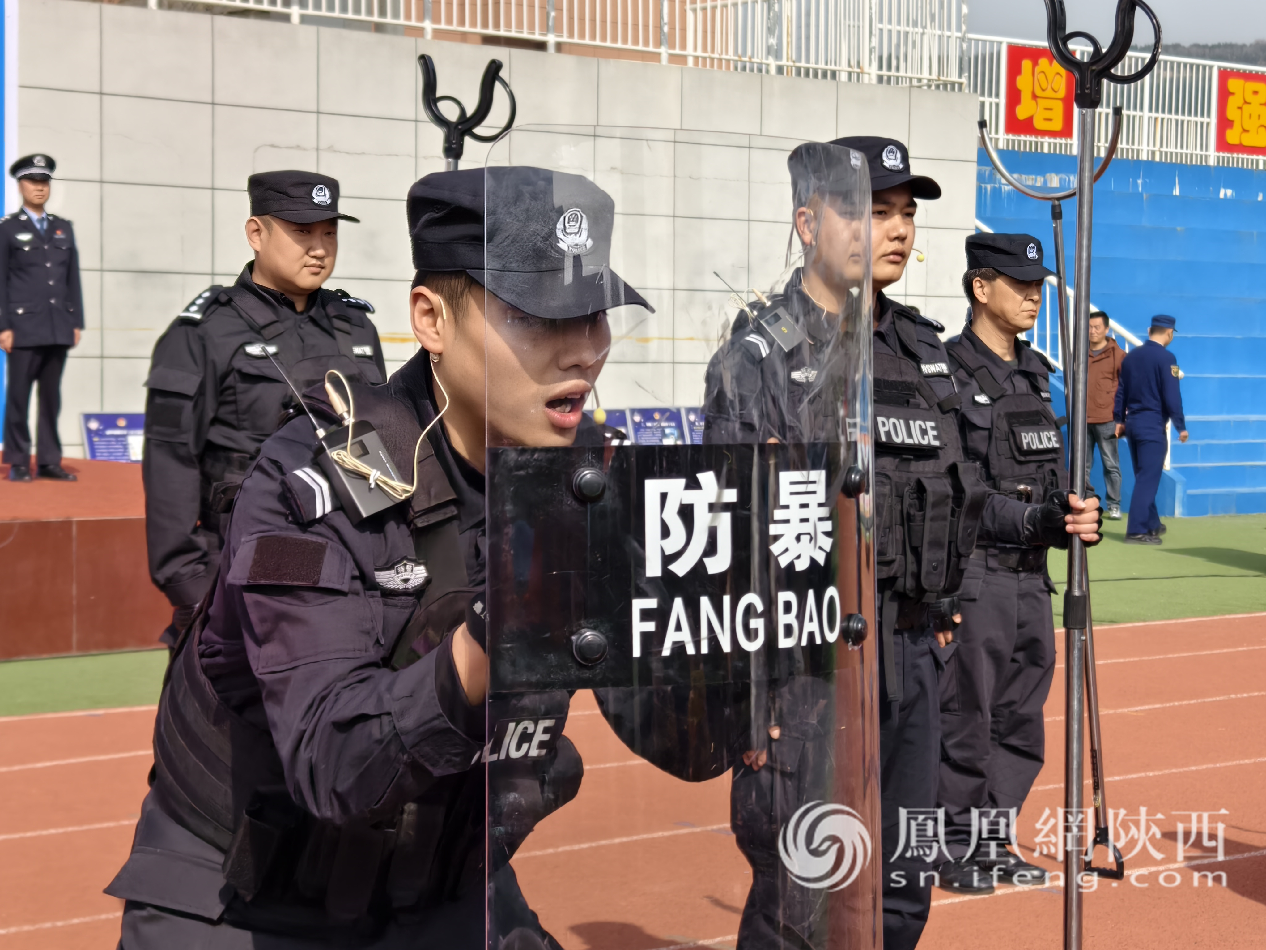 金盾护苗筑防线 安全教育伴成长——岐山县公安局全国中小学生安全教育日主题活动走进校园