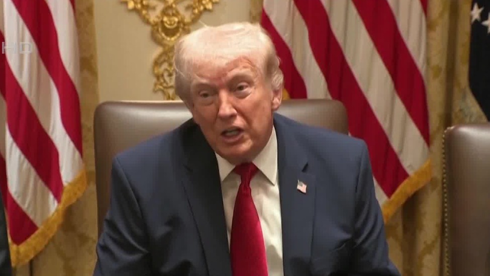 援乌武器转向中东？特朗普：我们弹药充足，但有时会这么做