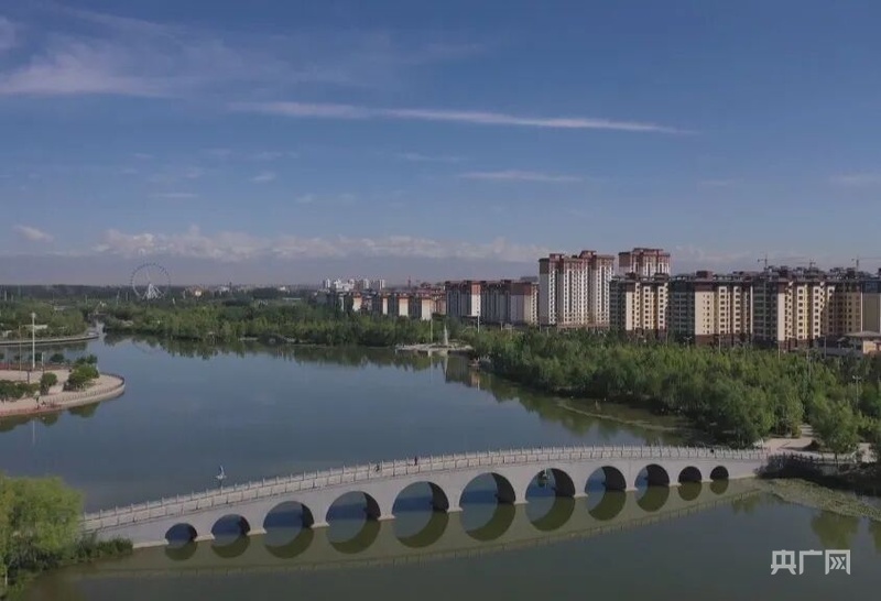 俯瞰阿克苏多浪河 (央广网发 阿克苏地区融媒体中心供图)