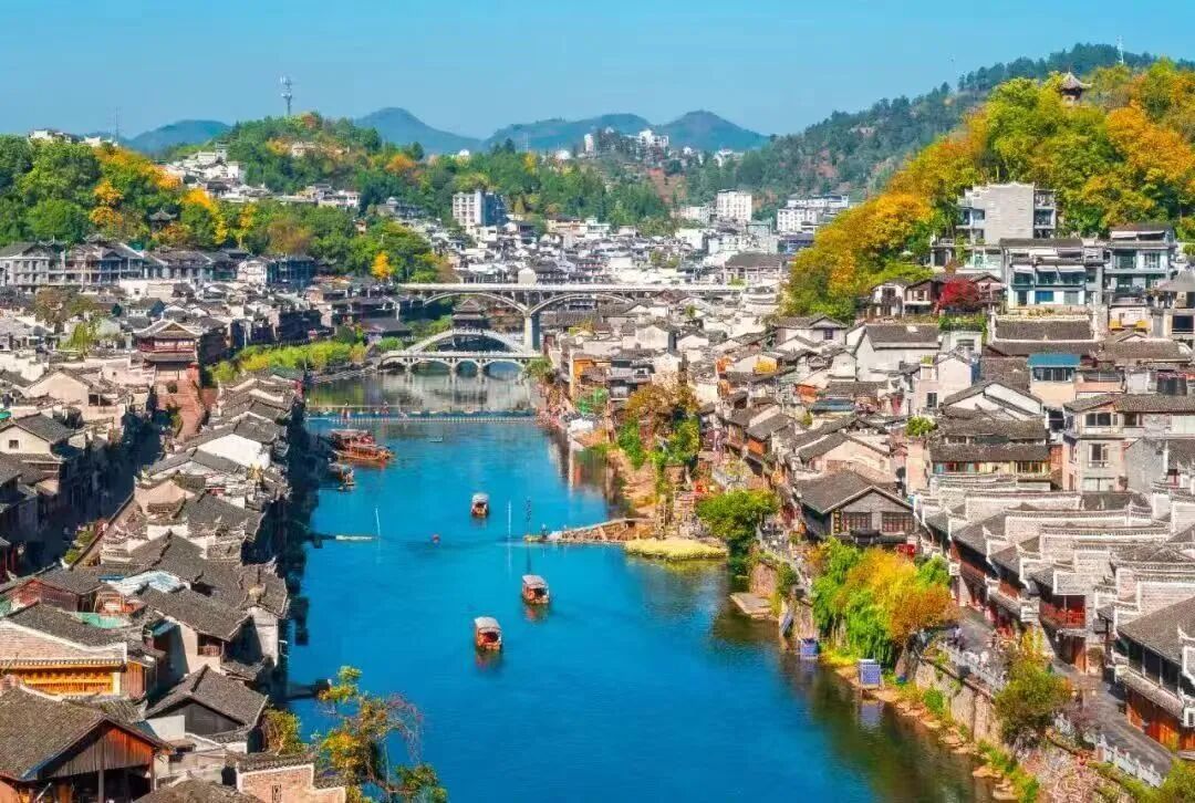 凤凰古城。图/梁永鸿