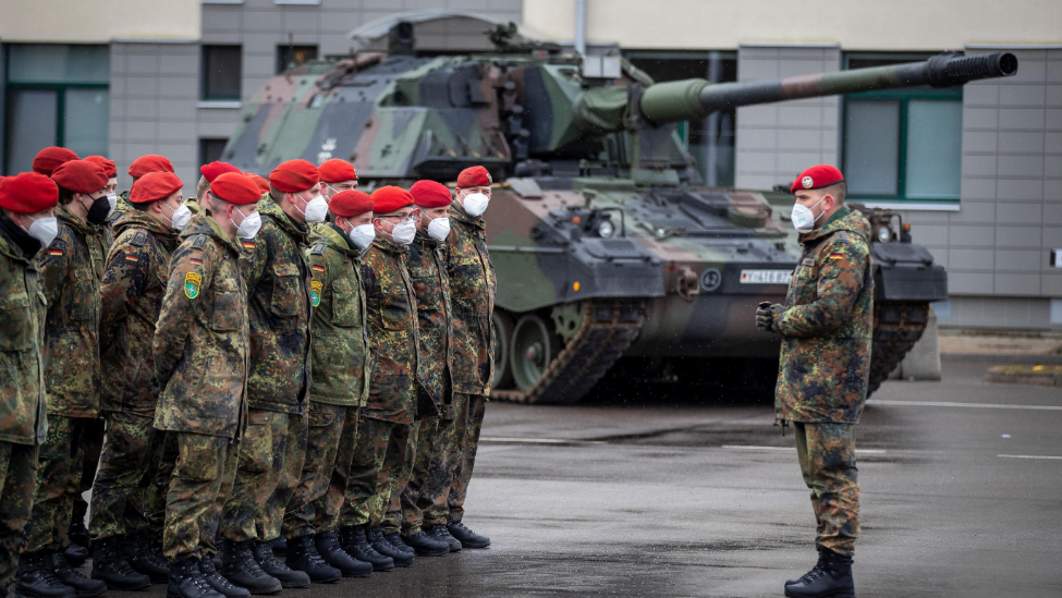 德国近期对印太地区事务的介入进一步加大,此前其计议行径主要连合于长入演习和短期部署。