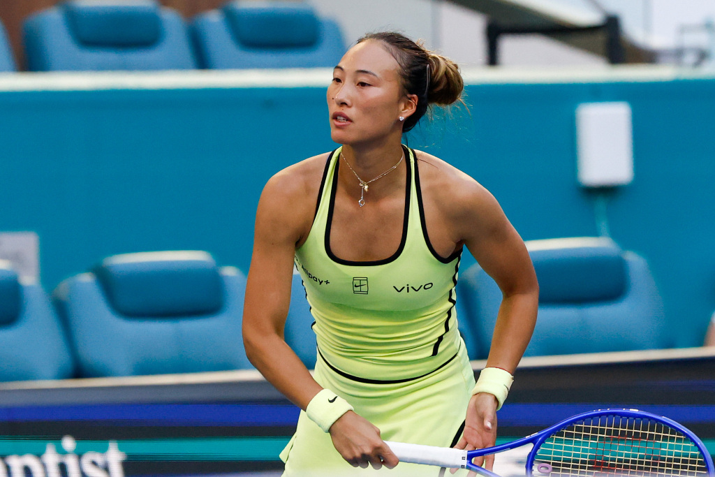 郑钦文无缘迈阿密站八强