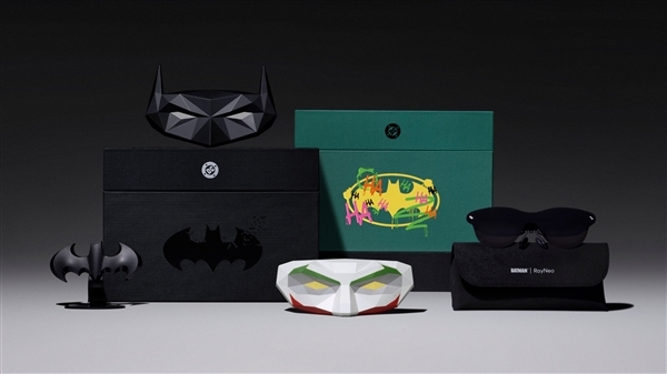 首发1899元 雷鸟Air 4 Pro蝙蝠侠限定版发布:口袋里的135英寸巨幕