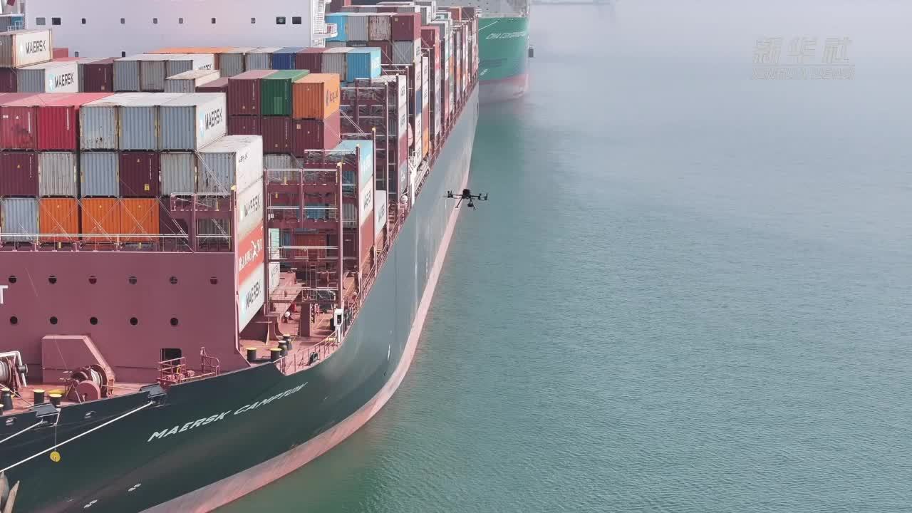 山东青岛多部门开展海陆空联合执法行动