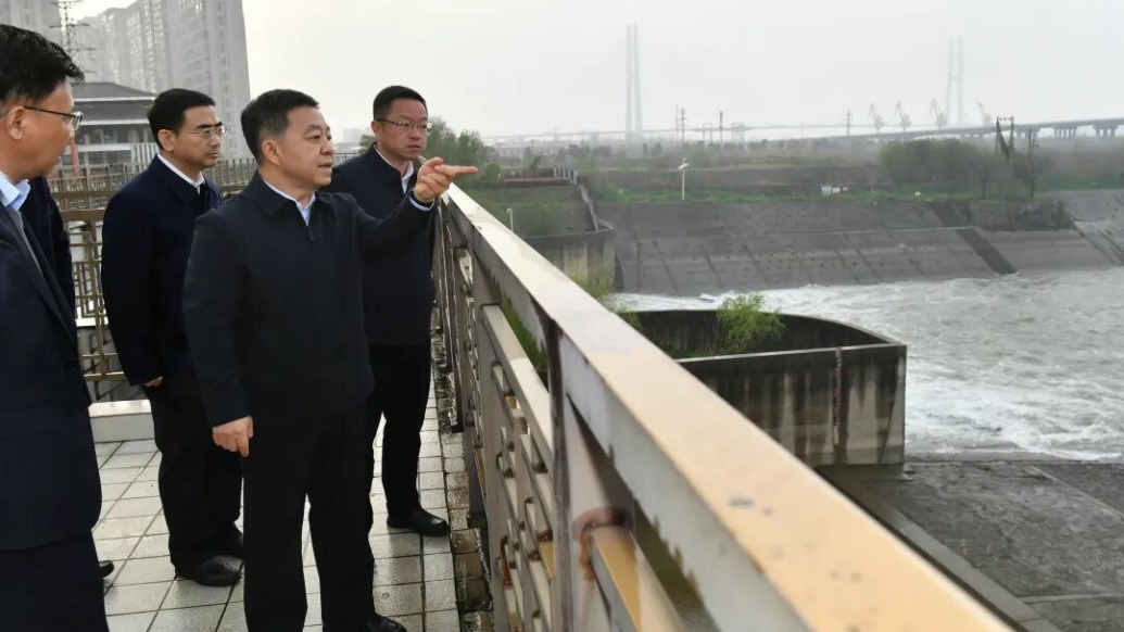 叶建春等省领导分赴各地督导防汛备汛工作