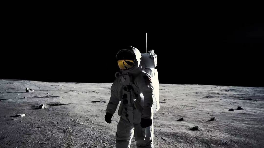 《登月第一人》剧照