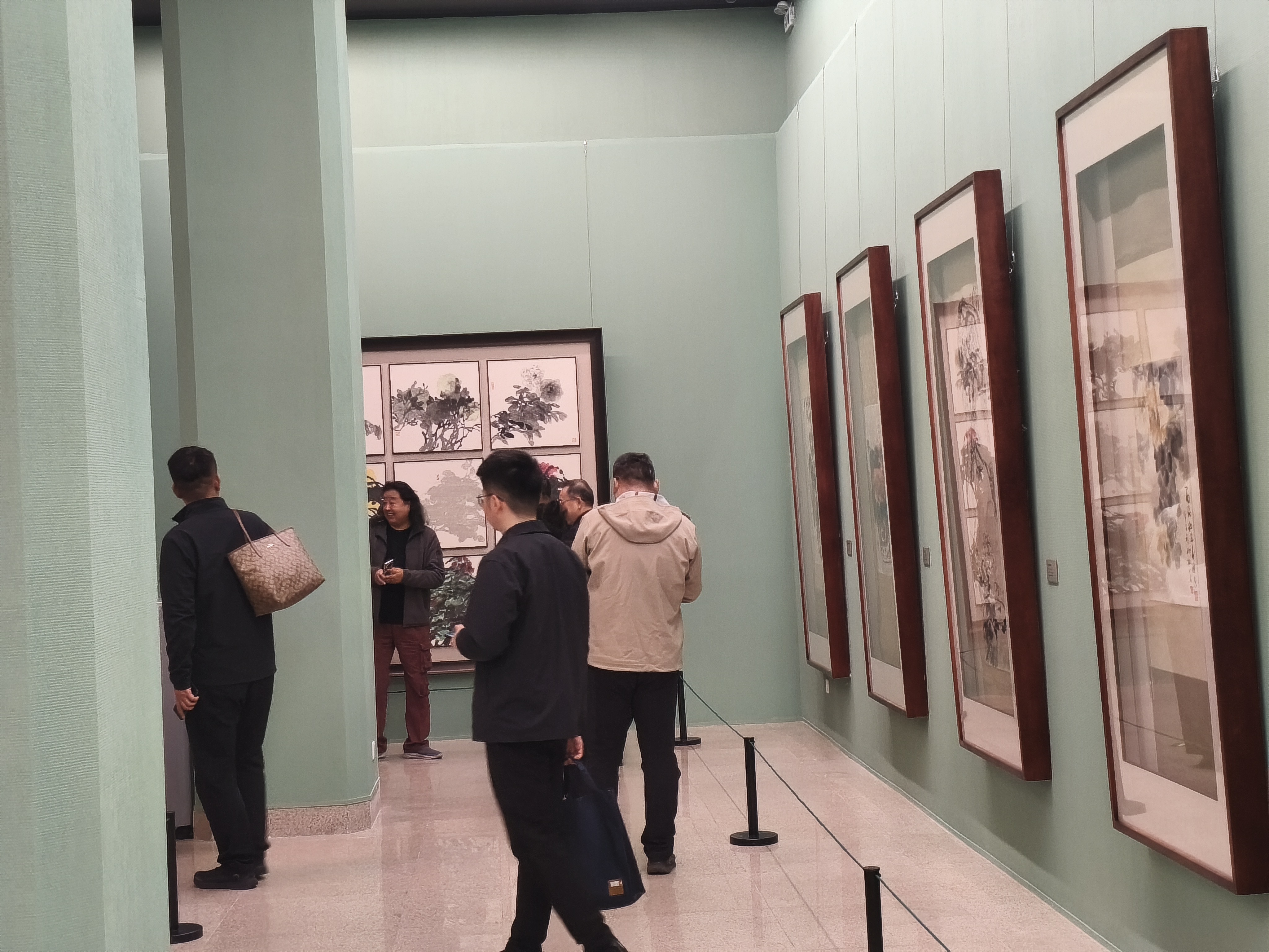 “花开盛世——菏泽牡丹书画艺术展”在中国美术馆开展