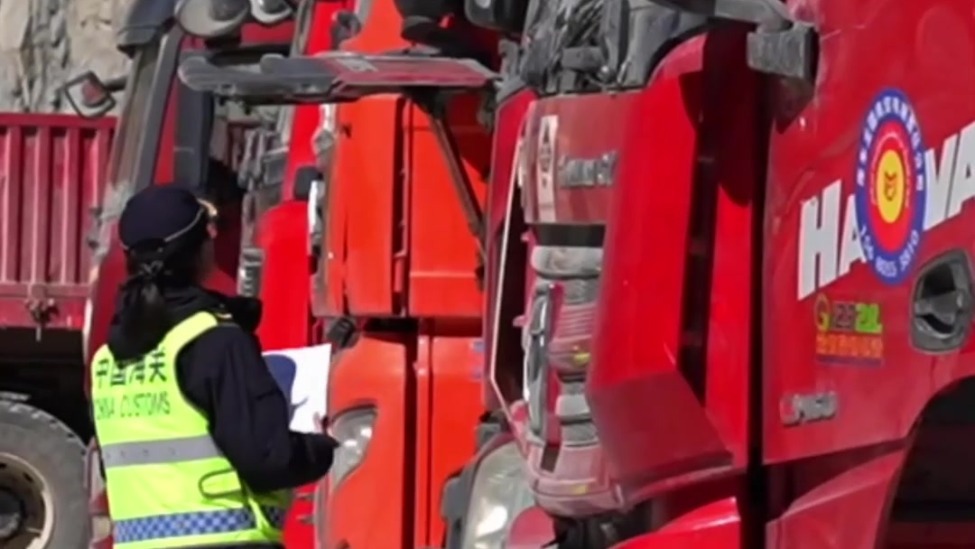 实干启新程｜客货两旺动能足，新疆各大口岸活力迸发