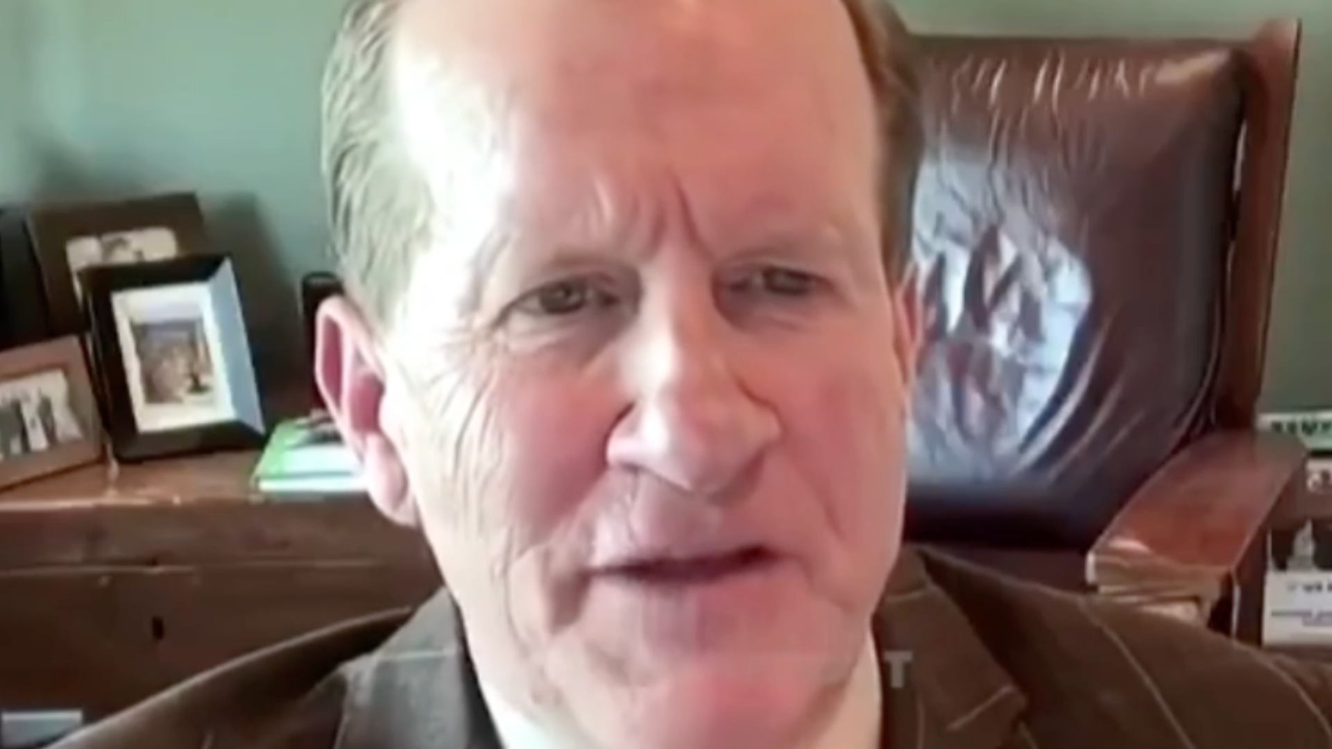 美军前高官：特朗普对伊战争中的做法与《孙子兵法》相悖，根本就不懂“知己知彼”