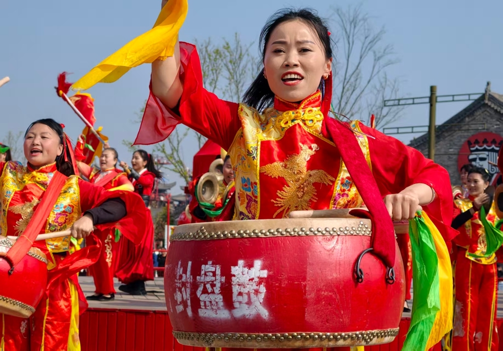 传承文明 拥抱春天 2026开封清明文化节开幕