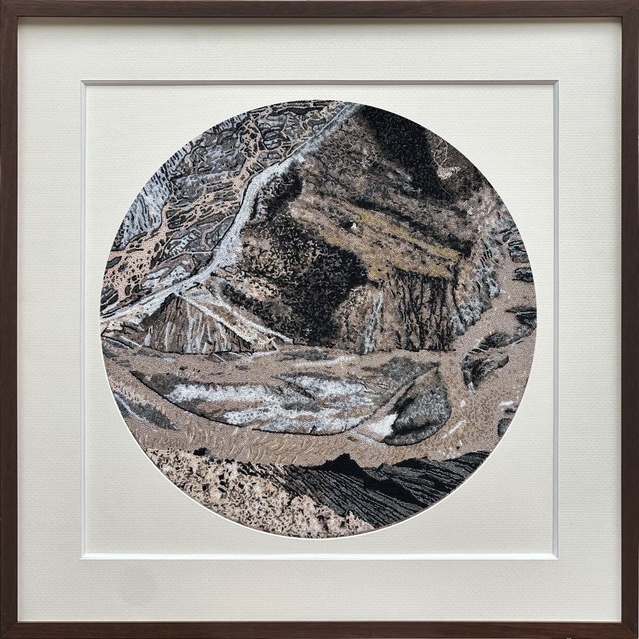 时隔六年,深圳再捧山花奖!珠绣作品《峡谷奇光》获全国民间文艺最高奖