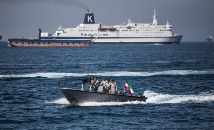 美媒:特朗普愿在霍尔木兹海峡被封锁的情况下结束战争