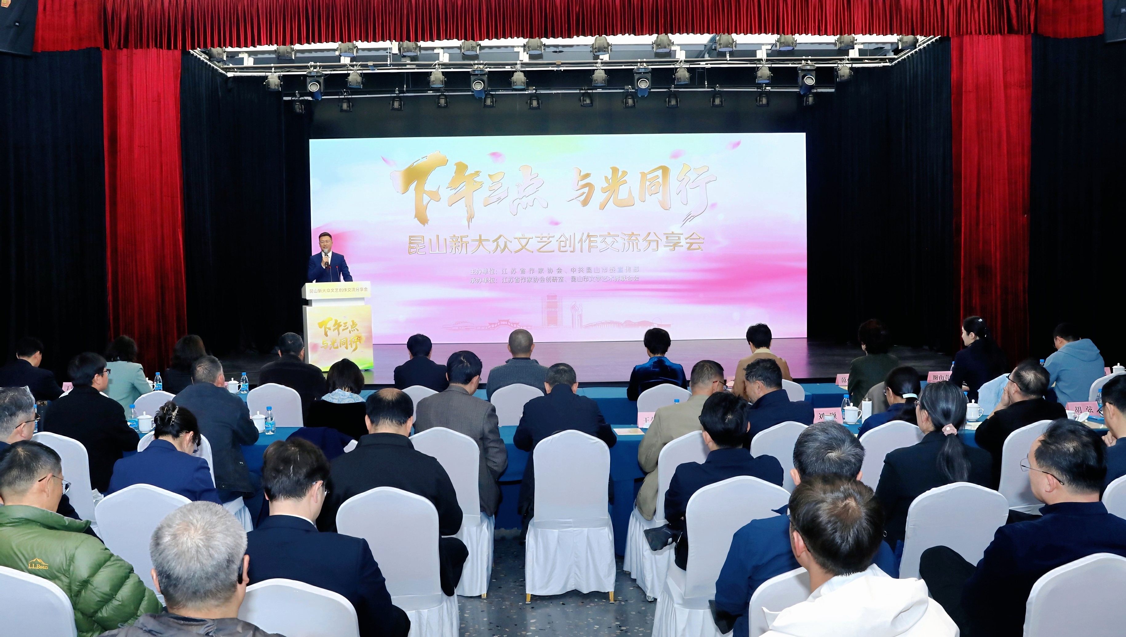 昆山，在给每一位普通人递“麦克风”！