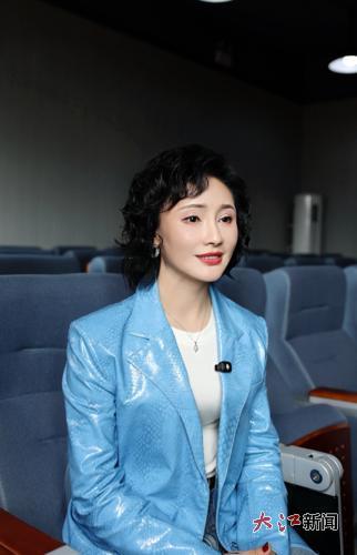 陈俐接受记者专访