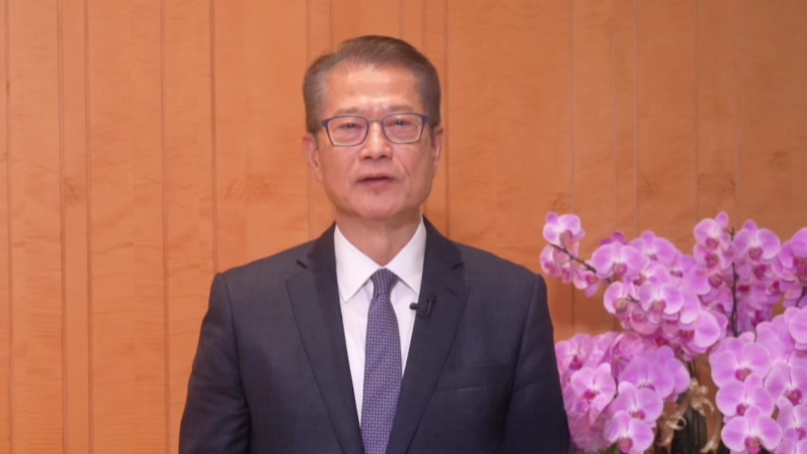 香港特别行政区政府财政司司长陈茂波：很高兴携手风凰卫视，说好中国故事、香港故事
