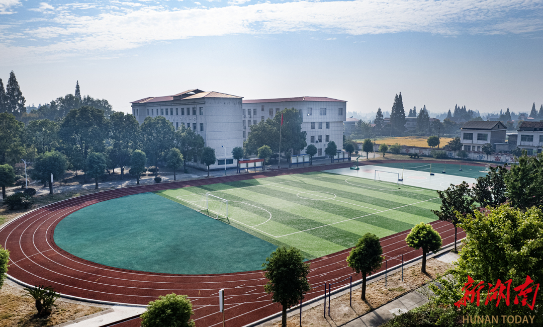 南县城西中学教育集团班咀校区。何婉仪 摄