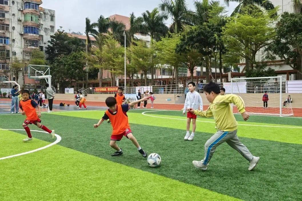 以球会友、以课连心 珠港澳校际交流共育时代新人