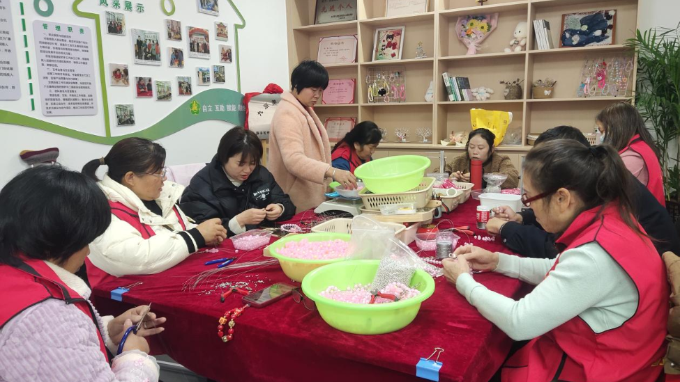 九江市濂溪区赣北商城社区编织岗托起多元就业梦