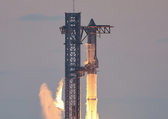 估值或超1.75万亿美元 SpaceX据报已秘密提交IPO文件