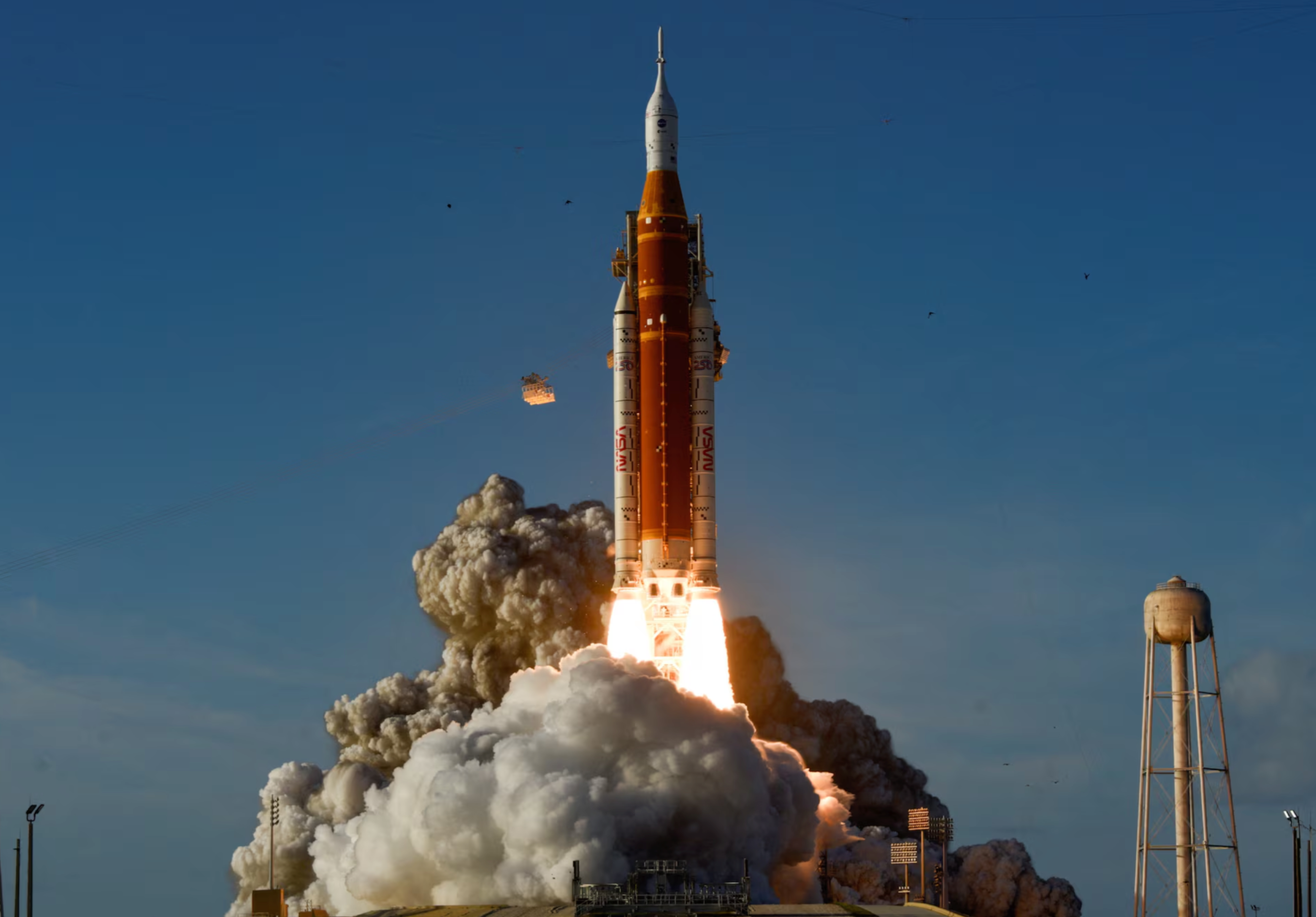 NASA执行“阿尔忒弥斯二号”任务