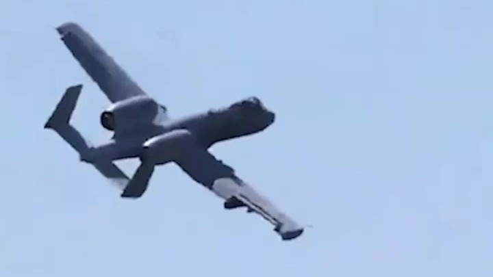 美军为啥要派早已停产的A-10攻击机去中东？