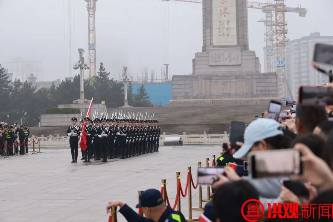 南昌八一广场升旗仪式四月场次活动举行(图)