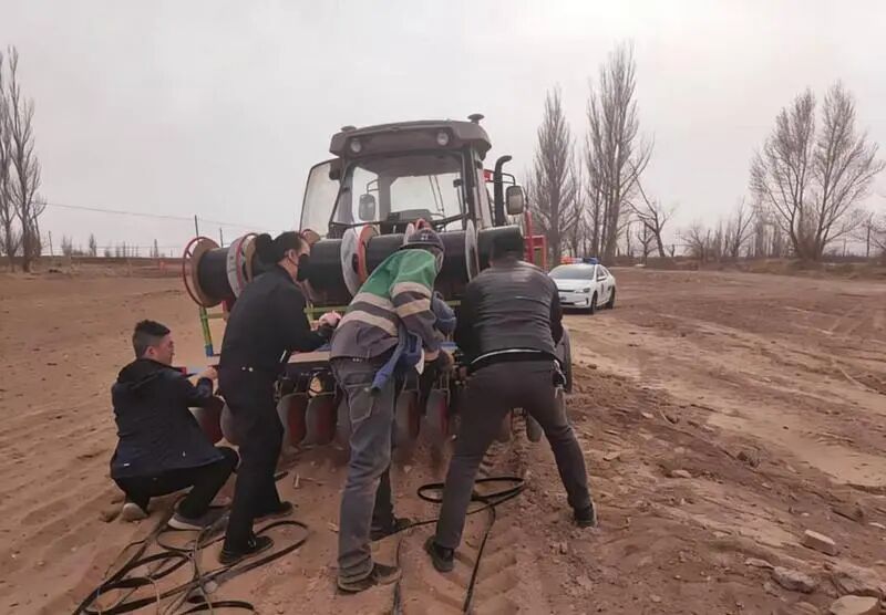 △为农机粘贴反光条