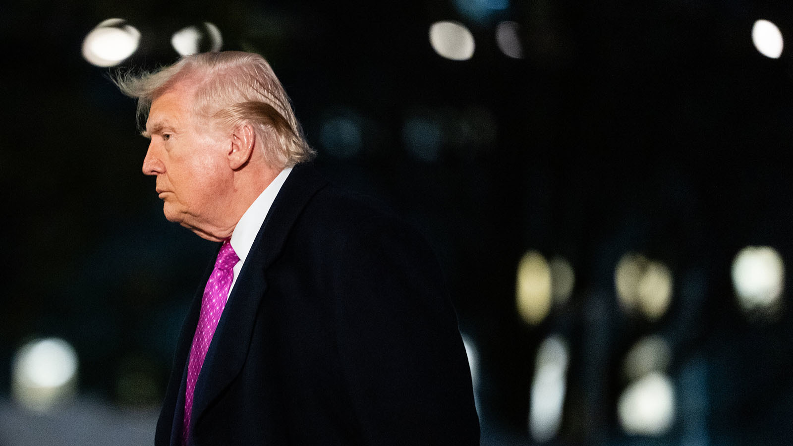 白宫预告：特朗普将发表全国讲话 就伊朗问题“发布重要更新”