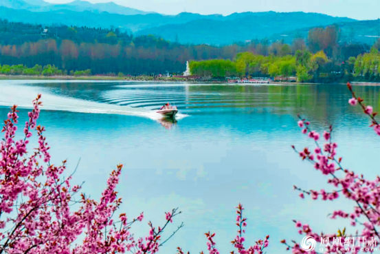 西和晚霞湖景区美不胜收　陇南市文化广电和旅游局供图