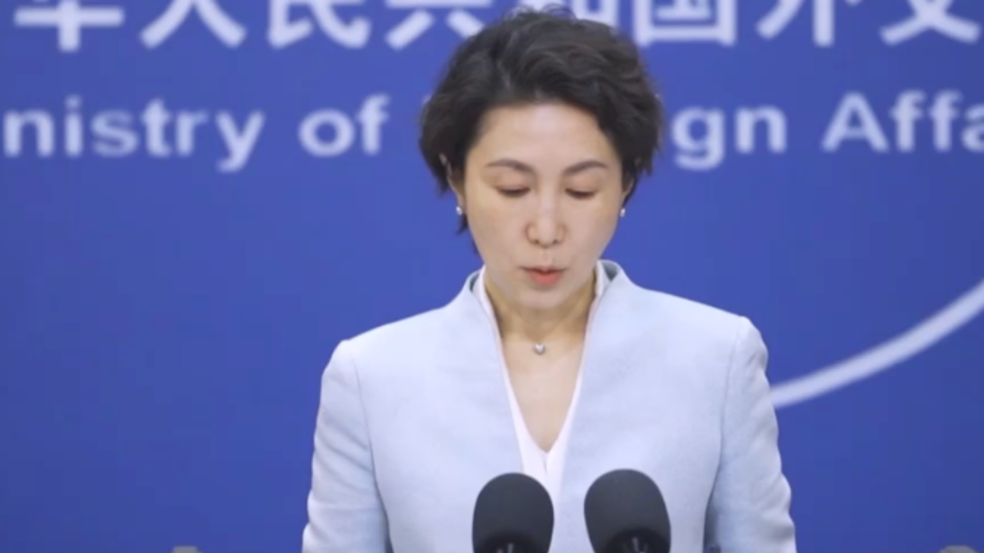 伊朗称多所大学、多名教授亦成被袭击目标，外交部回应