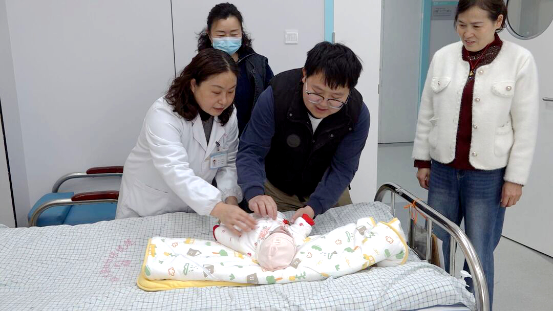 江西彭泽：全链条护航“人生第一站” 实现新生儿“落地即保”