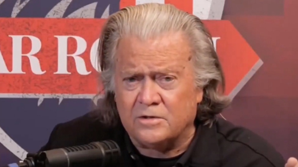 特朗普前顾问班农：应该让内塔尼亚胡的儿子奔赴前线与伊朗作战，还有沙特王子和卡塔尔王子