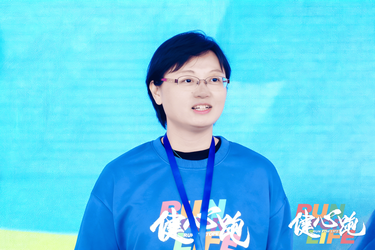国家心理健康和精神卫生防治中心党委副书记、纪委书记姜雯