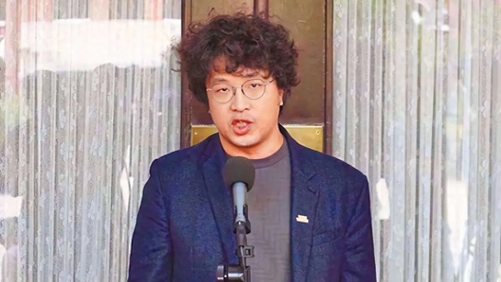 民进党将征召“黑熊”沈伯洋选台北市长？谢寒冰：此人烂到骨子里